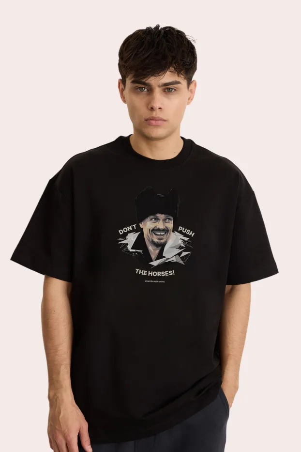 Black T-shirt Don't push the horses