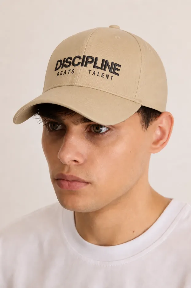 Cap Discipline — Beige
