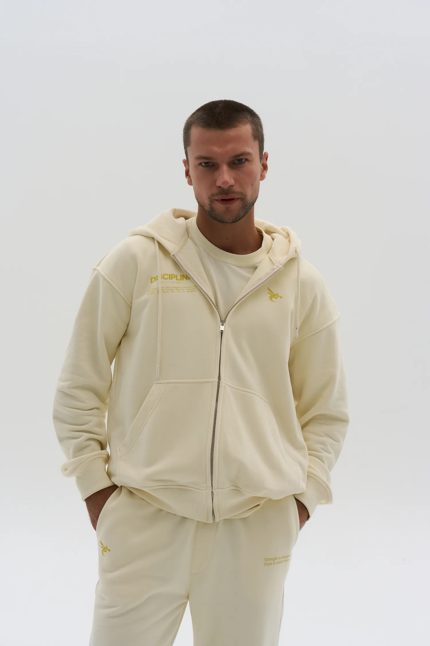 Zip-Hoodie Discipline — Champagne