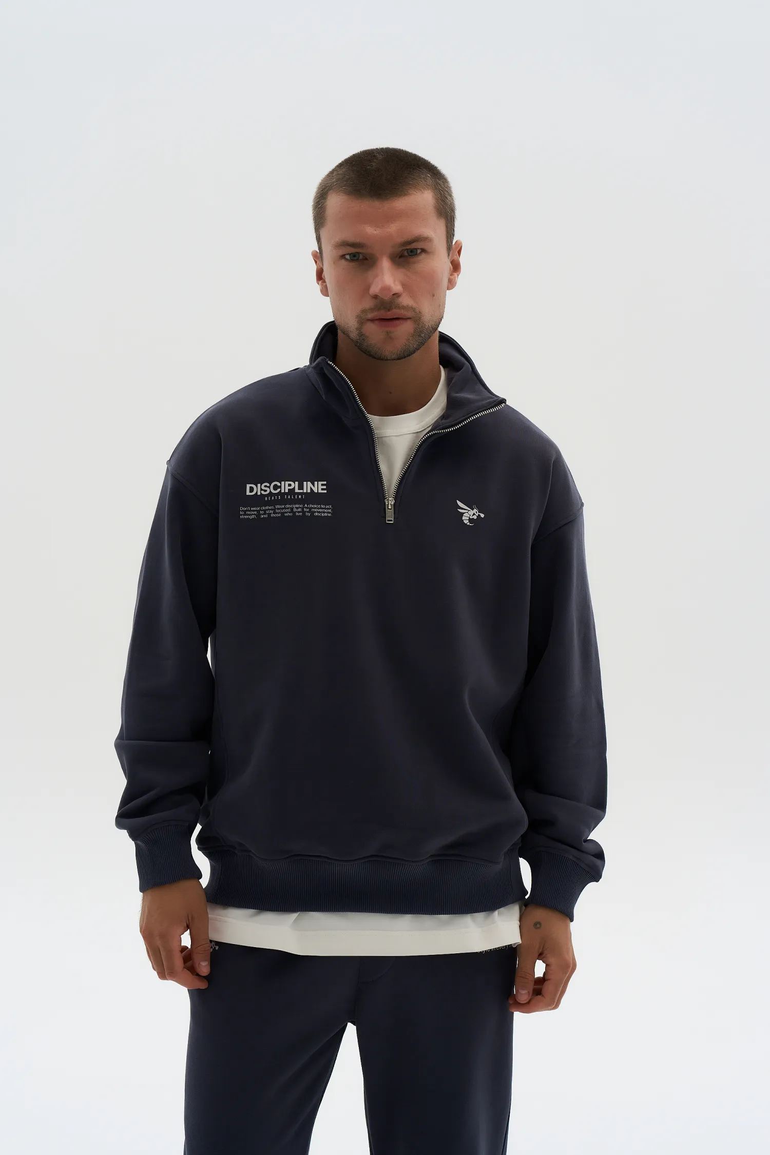 Sweatshirt Discipline — Navy Blue