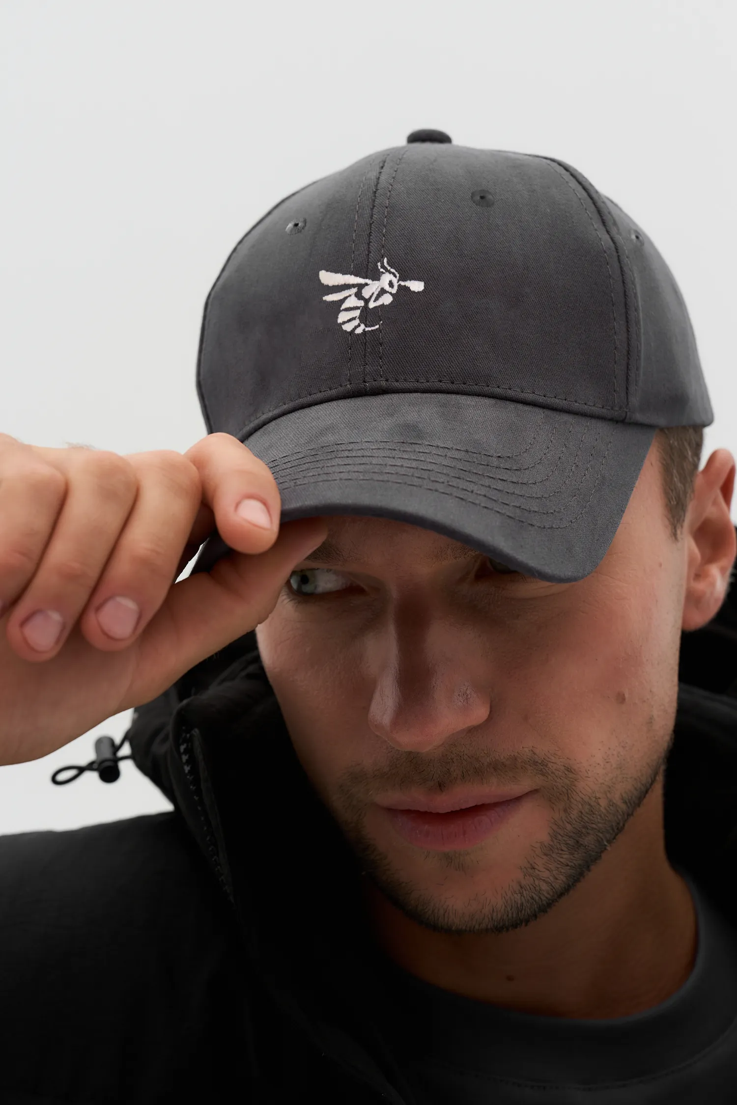 Gray/White Cap RTF Edition