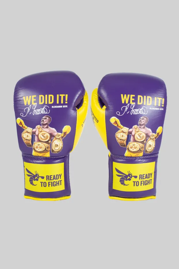 Boxhandschuhe – Usyk Undisputed Kollektion – Mehrfarbig – 100 % Premium–Leder – Ready To Fight (RTF) – 10 oz